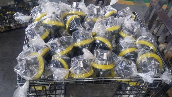 Наша комапния производит Втулки,поршени,клапаны,штока,гидрокоробки на буровый насос 8-P-80,9-P-100,10-P-130,12-P-160,14-P-220,